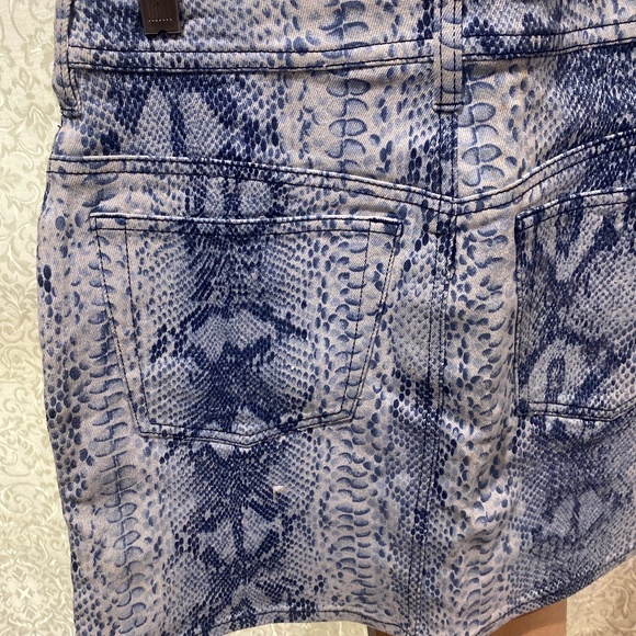 Ladies Vintage Parasuco Snakeskin print Skirt Sz 8 (29) - Picture 5 of 8